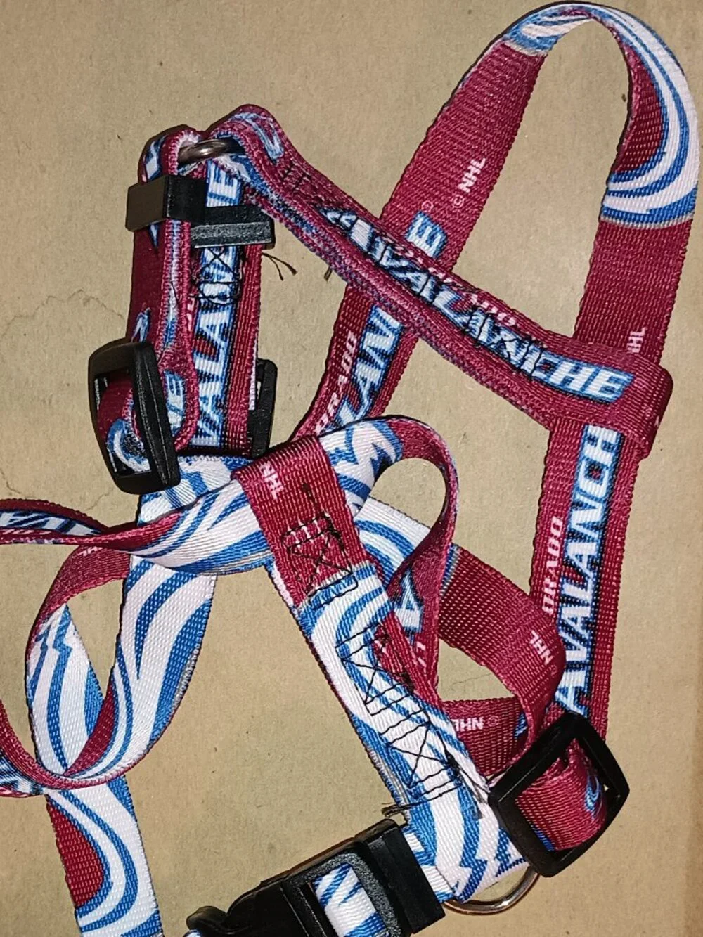 NEW Colorado Avalanche NHL Adjustable Dog Harness Medium
